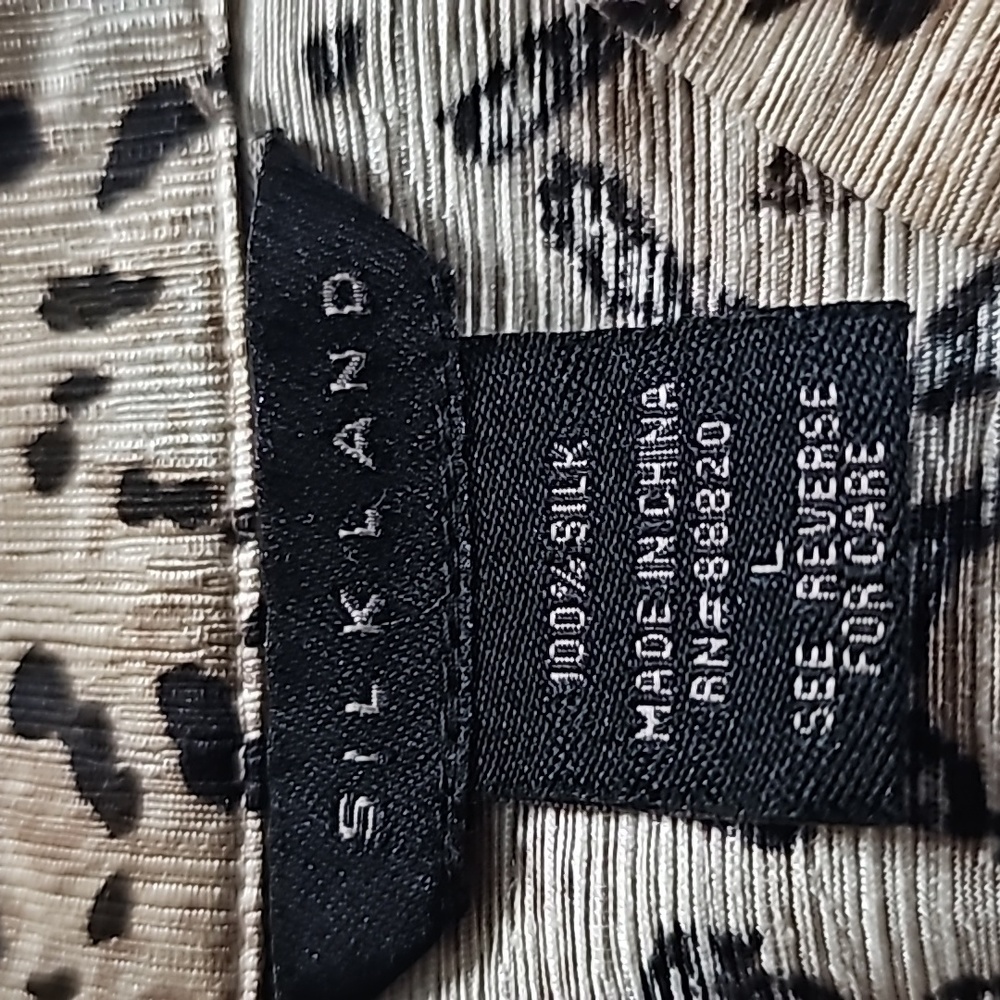 SilkLand 100% Silk Animal Print Blouse Women's Vintage Size Large - Picture 13 of 14